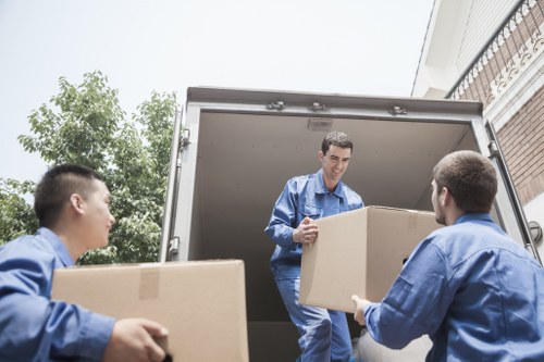 Truck hire suitable for flats and family homes in Epsom