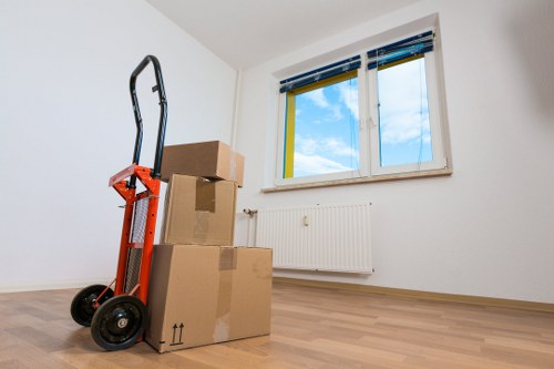 Organised storage space for moving and renovation needs